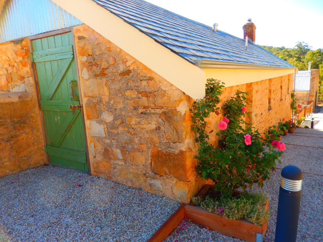 Norton Summit Morialta Barns Bed & Breakfast エクステリア 写真